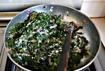 Cowpea Leaves (Kunde). Image courtesy of Eve woman